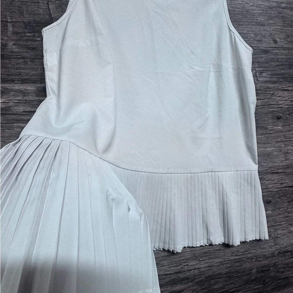 SPANX White Sleeveless Tank Top with Pleated Hem and Crew Neck - Picture 5 of 6